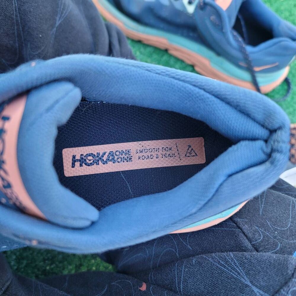Hoka One One Challenger Art 6 - Women's Running Shoes - Size 8B - Picture 10 of 11